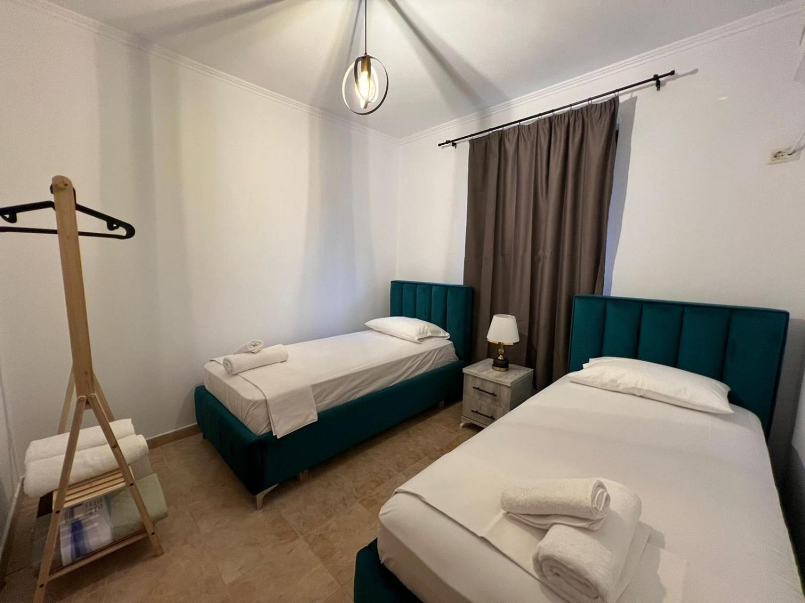 Sajmir Suites Përmet Exterior foto