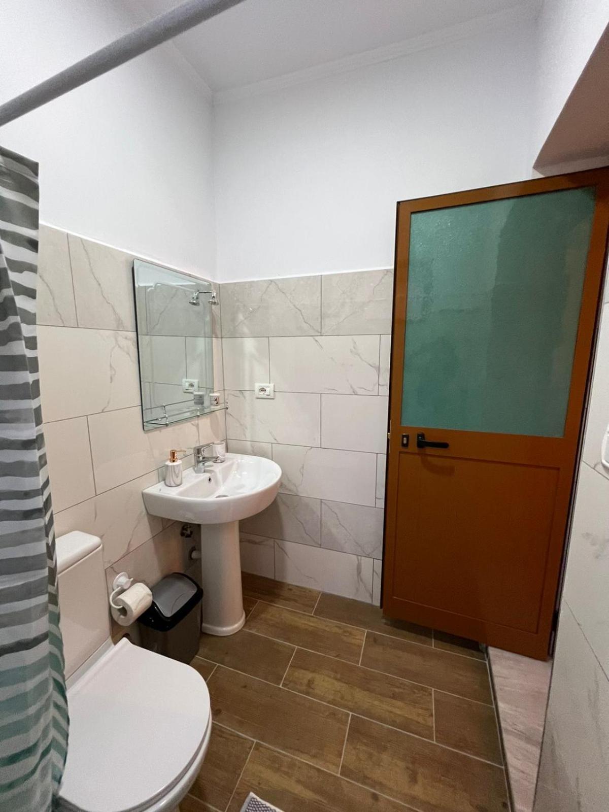 Sajmir Suites Përmet Exterior foto